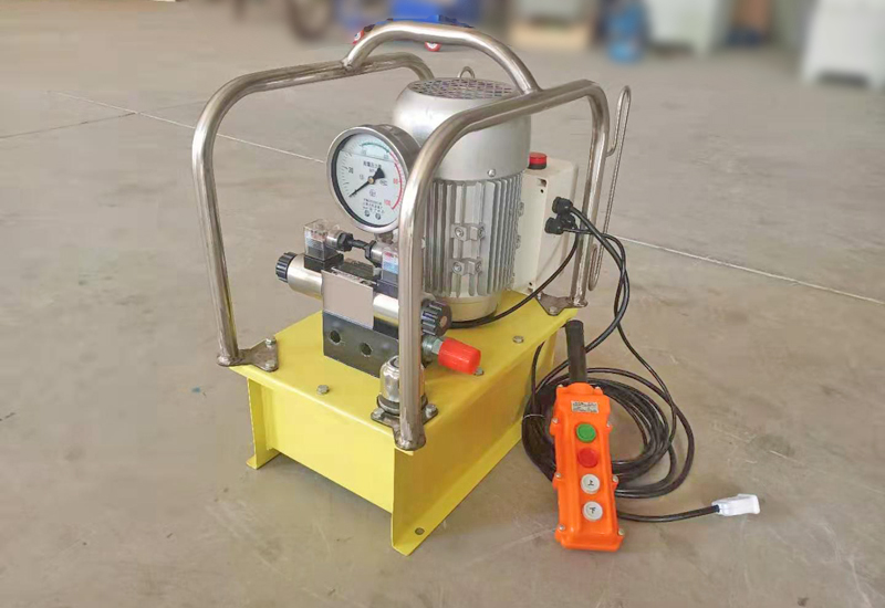 手提式电动油泵